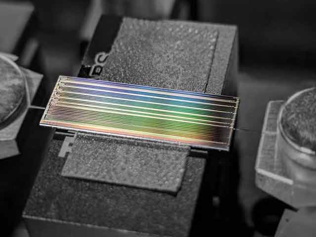 The High-Performance Optical Amplifier