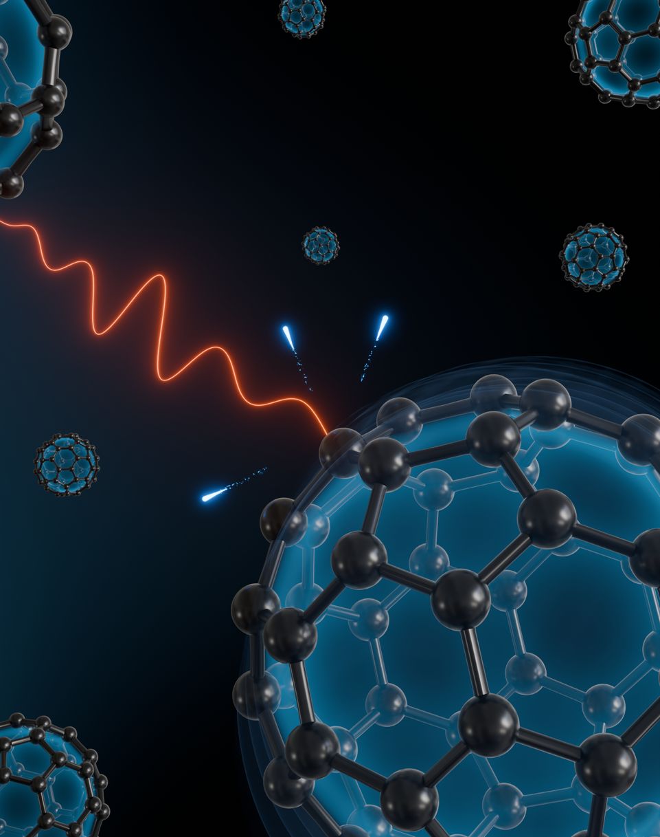 The electron moving within the plasmonic potential develops a photoemission delay of between 50 and approximately 300 attoseconds, depending on its kinetic energy.