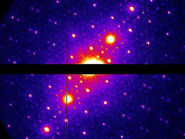 Scientific image of quantum material in operando.