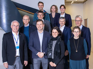 Parlamentarischer Staatssekretär Mario Brandenburg besucht DESY